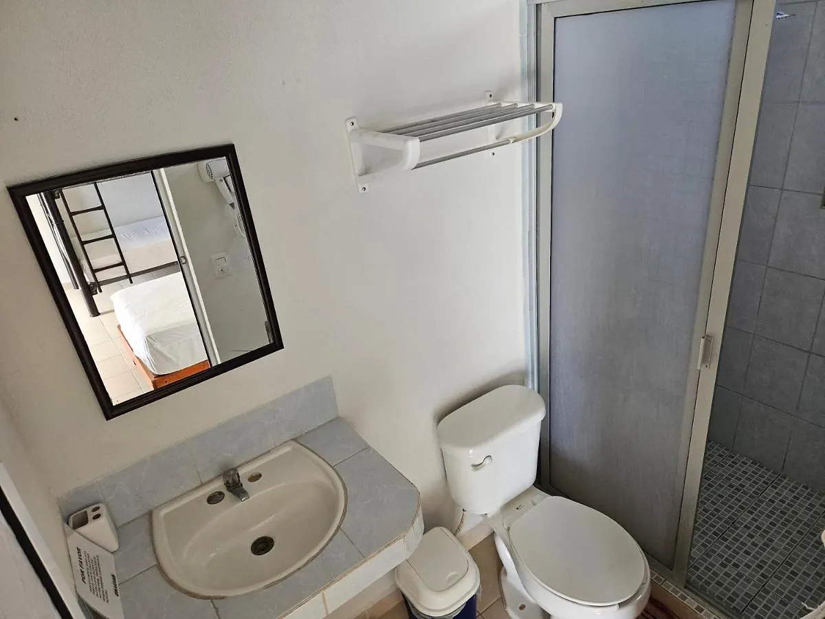 El Padrino Pansiyon Akumal Hostel