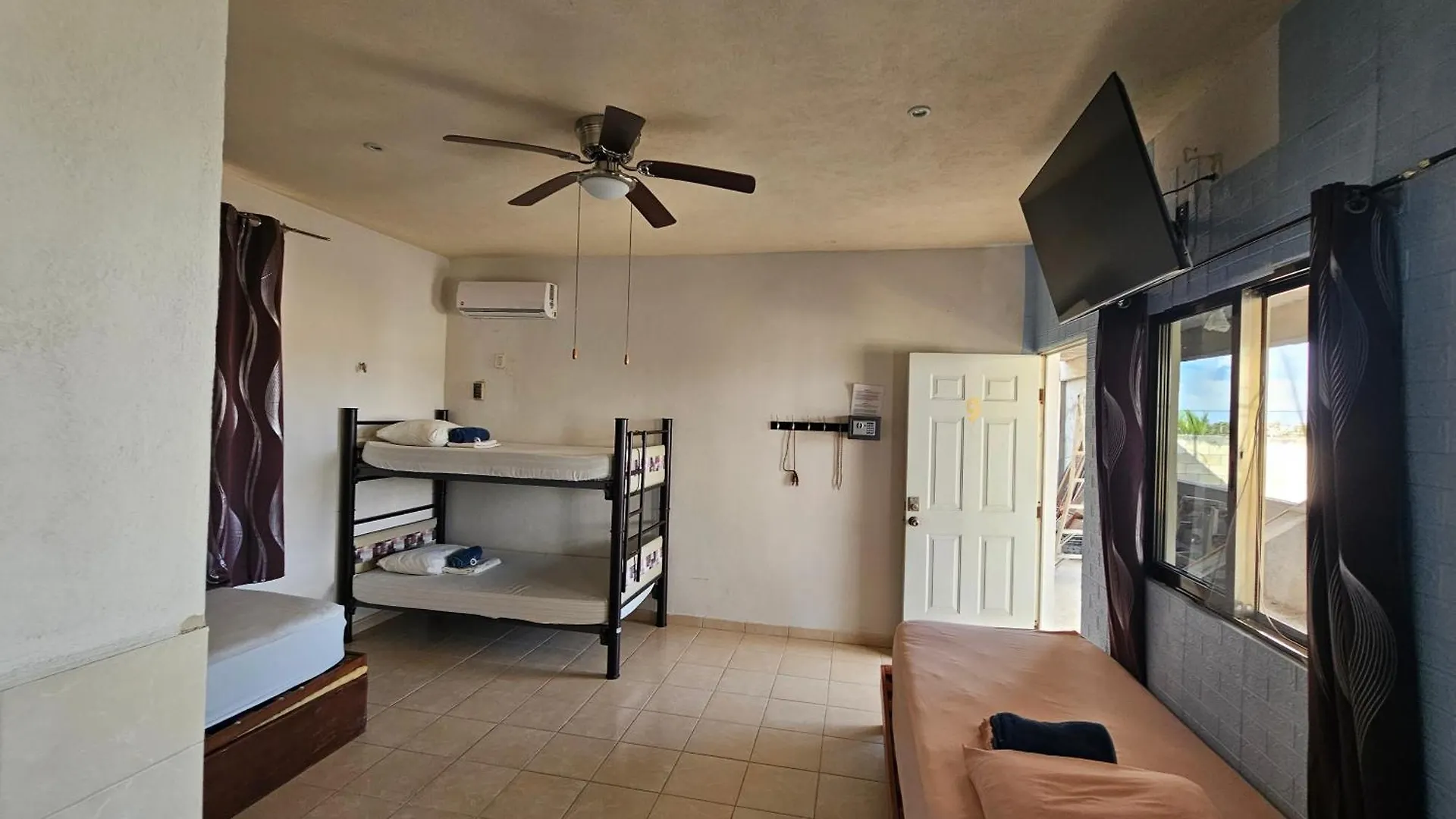 El Padrino Hostel Akumal