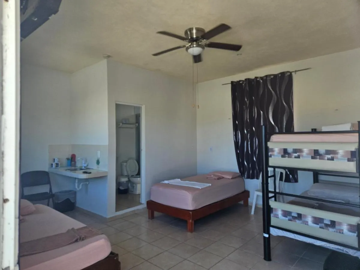 El Padrino Hostel Akumal
